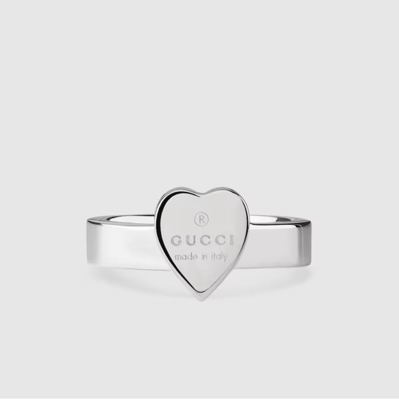 Gucci Jewelry - 💖GUCCI TRADEMARK RING WITH HEART PENDANT